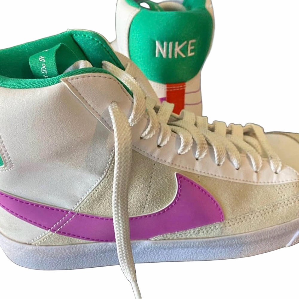 Nike Blazer Mid White Sneakers | EUC | Sz 8.5w/7y - Picture 2 of 5